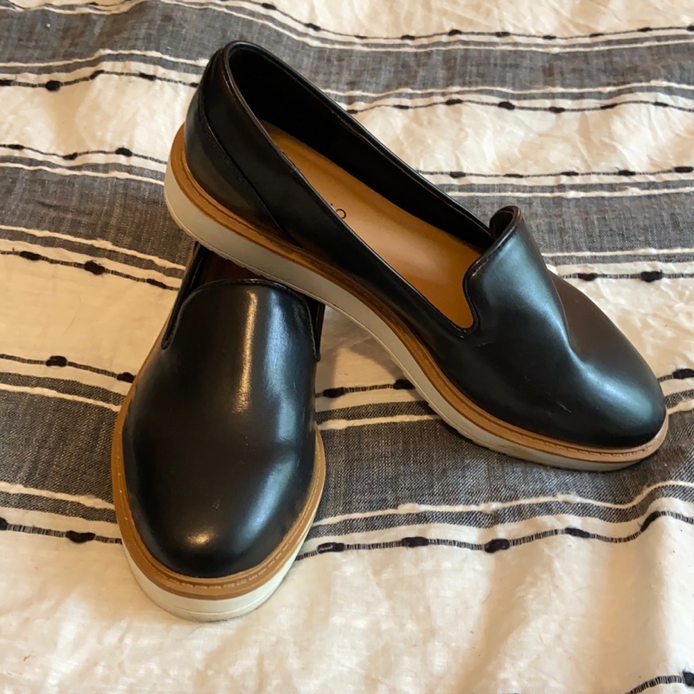 Andiamo flat shoes